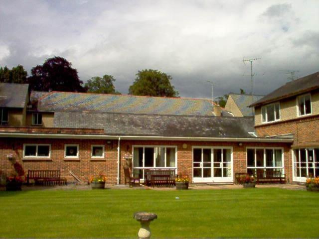 Tekels Park Guest House Camberley Exteriér fotografie